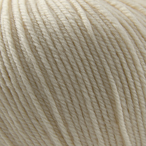 Cascade Yarns 220 Superwash Winter White 910