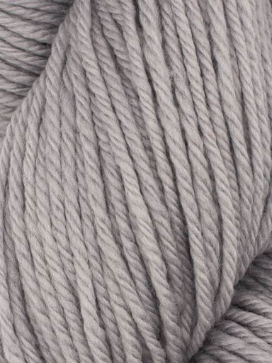 [FAL 0023] Queensland Collection Falkland Worsted Silver 23