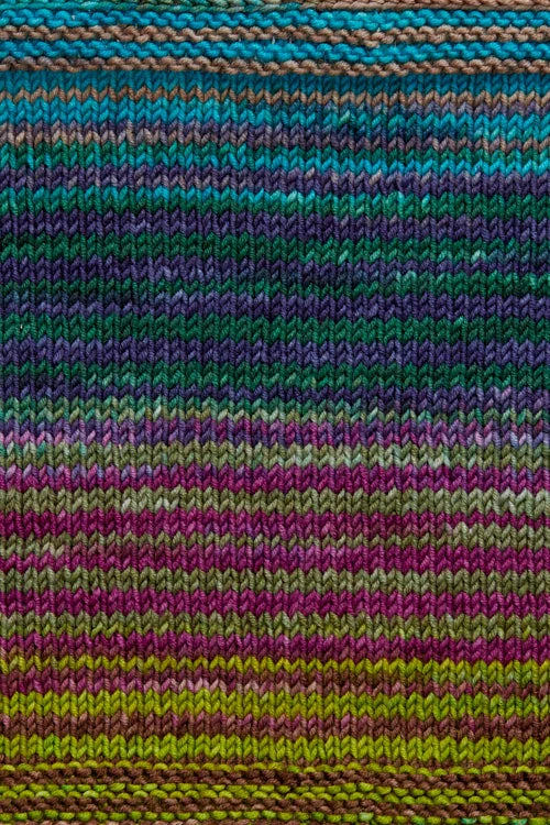 Urth Yarns Uneek Worsted 4012