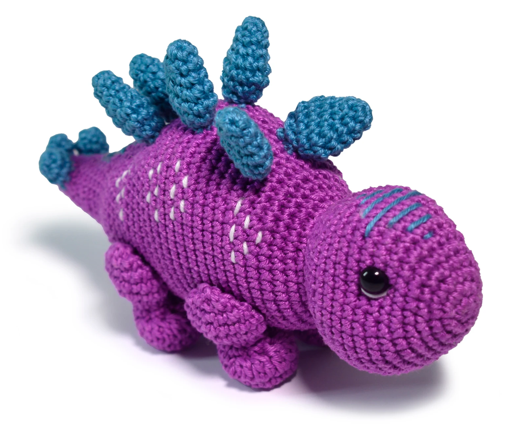 Circulo Amigurumi Kit Baby Dino Collection Baby Stegosaurus