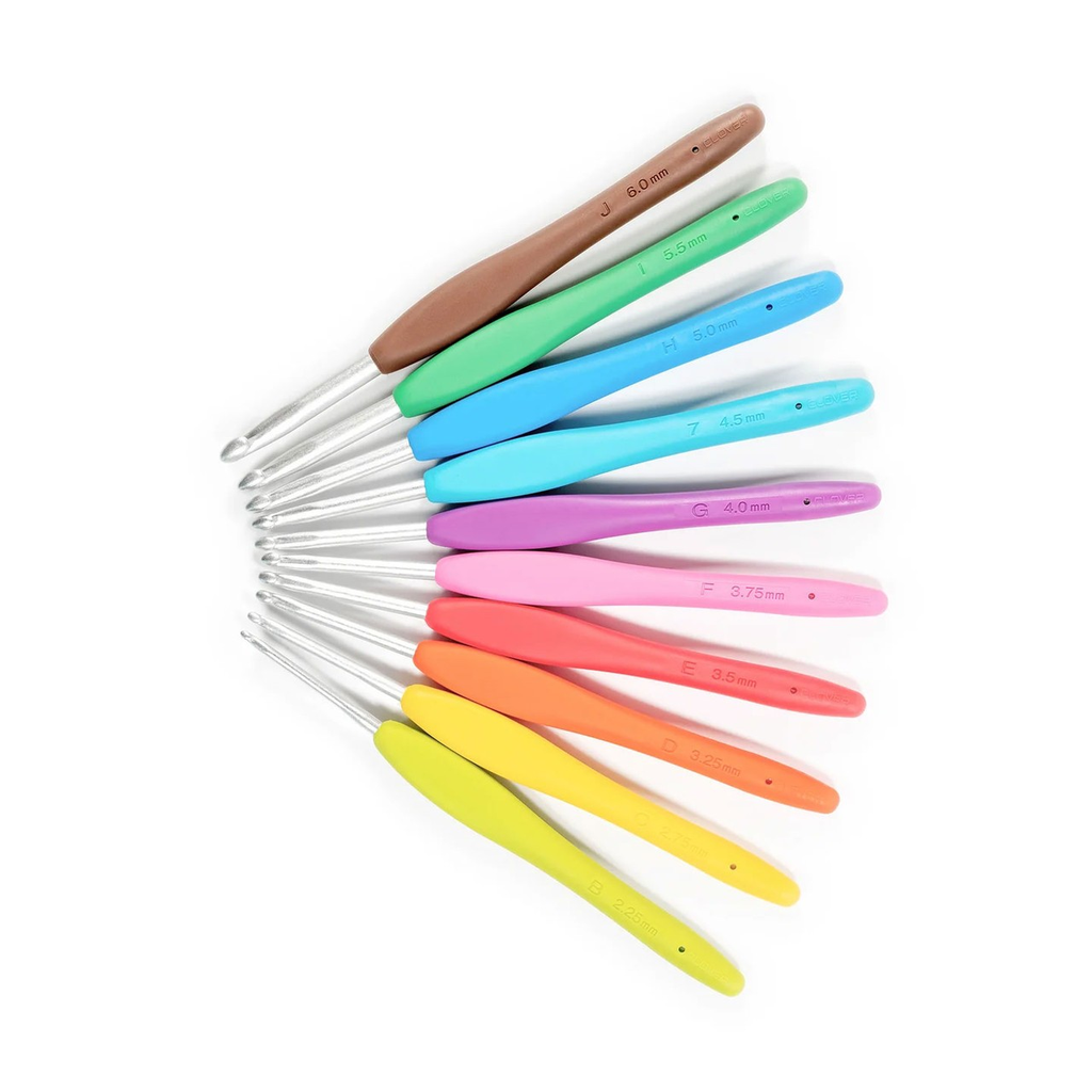 Clover Amour Crochet Hook J/10 (6.0mm)