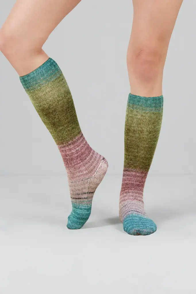 Gusto Wool Echoes Fingering 1528