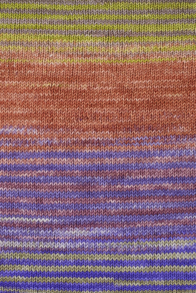 Urth Yarns Uneek DK 6035