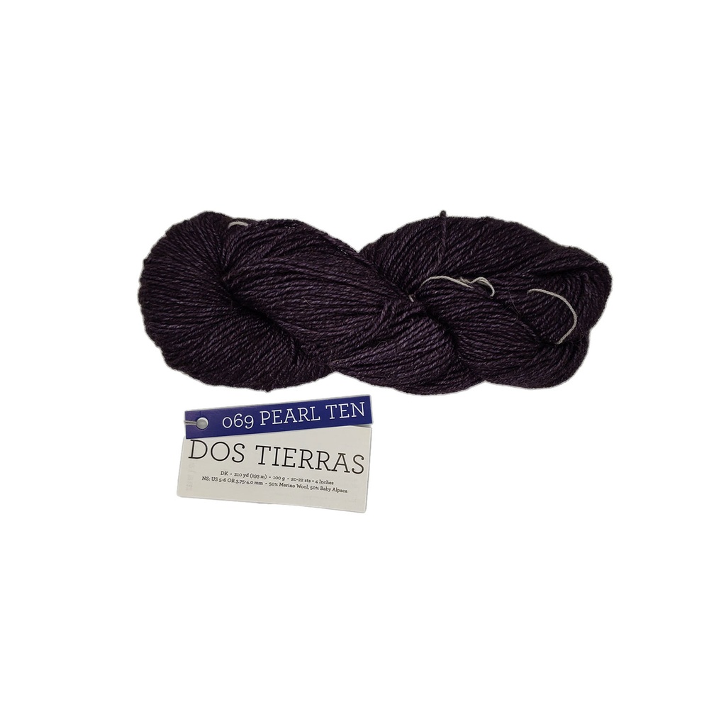 Malabrigo Dos Tierras Pearl Ten 069