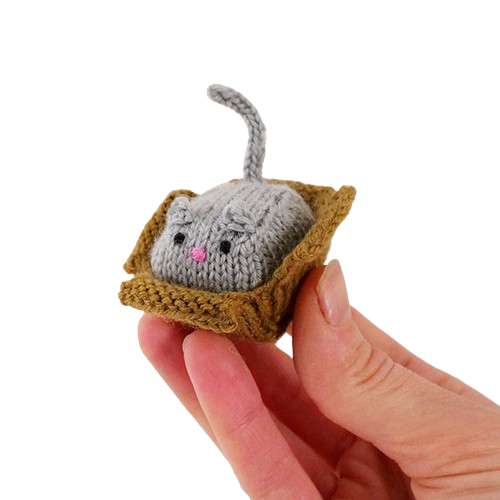 Mochimochi Land Cat in a Box Kit (Knit)