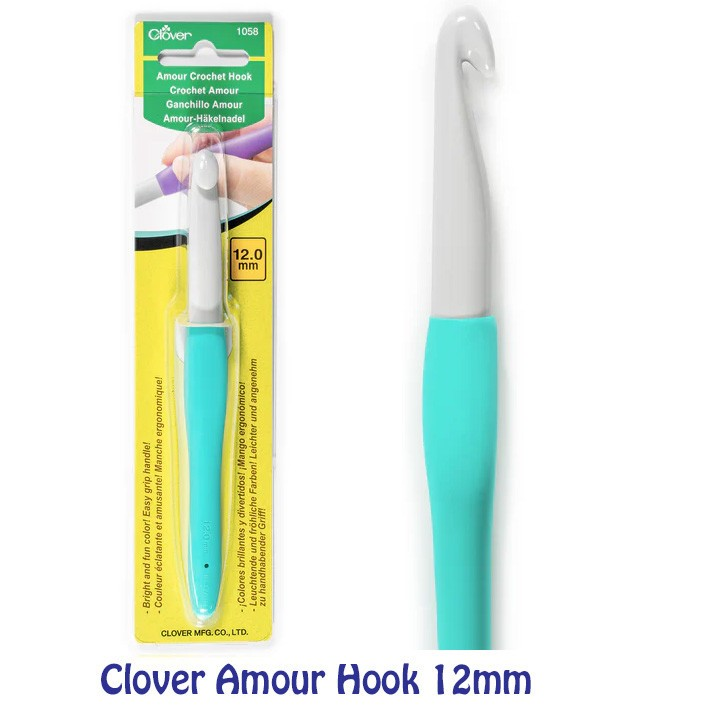 Clover Amour Crochet Hook 12.0mm