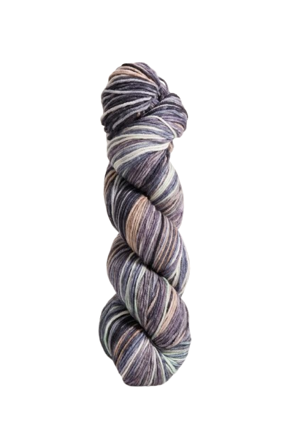 Urth Yarns Uneek DK 6033