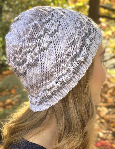 [BK B147] Plymouth Soft Serve Digital Pattern Swirl Hat B147 (Knit) Complimentary Download