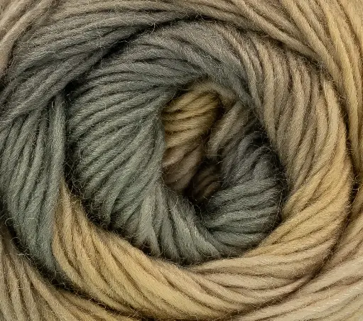 [RIO DK3438] King Cole Riot DK Parchment 3438