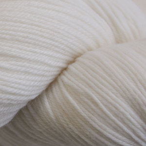[HER 5618] Cascade Yarns Heritage Snow 5618